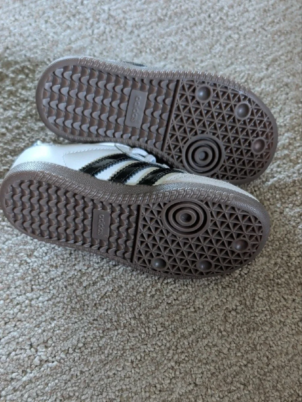 adidas Kids Samba Shoes, White/Black.